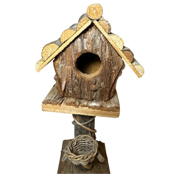 Handmade primitive rustic wooden bird house - Picture 2 of 7